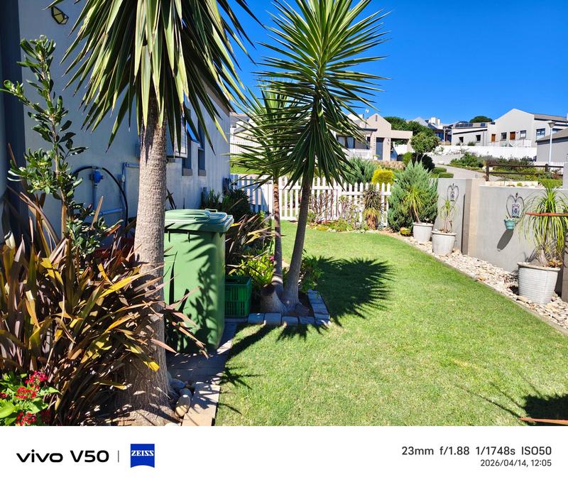 2 Bedroom Property for Sale in Reebok Western Cape